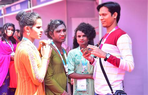 Transgender Dating in Kolkata, India 